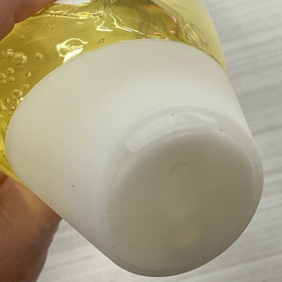 Johnson's Head-Toe Wash & Shampoo No More Tears Gentle Cleanses 13.6FL OZ 400mL - Picture 4 of 6